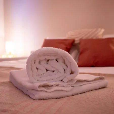 Le Terminus - Face A La Gare De * Tours