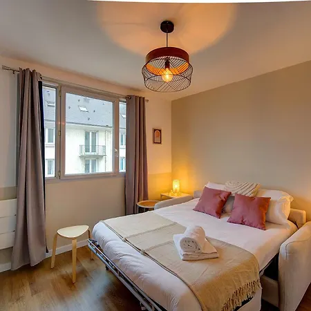 Le Terminus - Face A La Gare De Lägenhet *