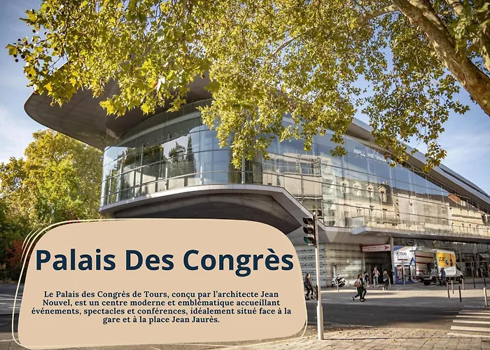 Le Terminus - Face A La Gare De Tours